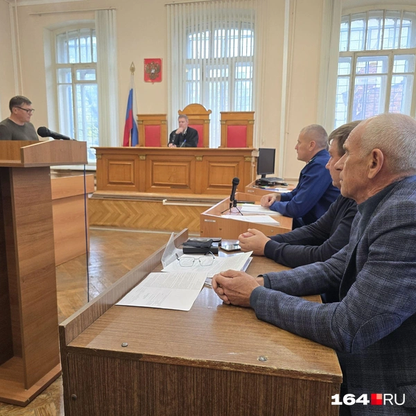 Процесс Глеба Назарова. | Источник: Семен Коротов-Майбах / 164.RU