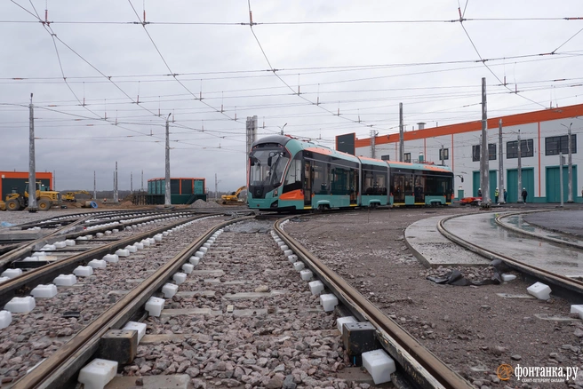 Вокзал, мосты и дом для трамваев. Линия «Славянка» едет к запуску в этом году  | Источник: Сергей Николаев / «Фонтанка.ру»