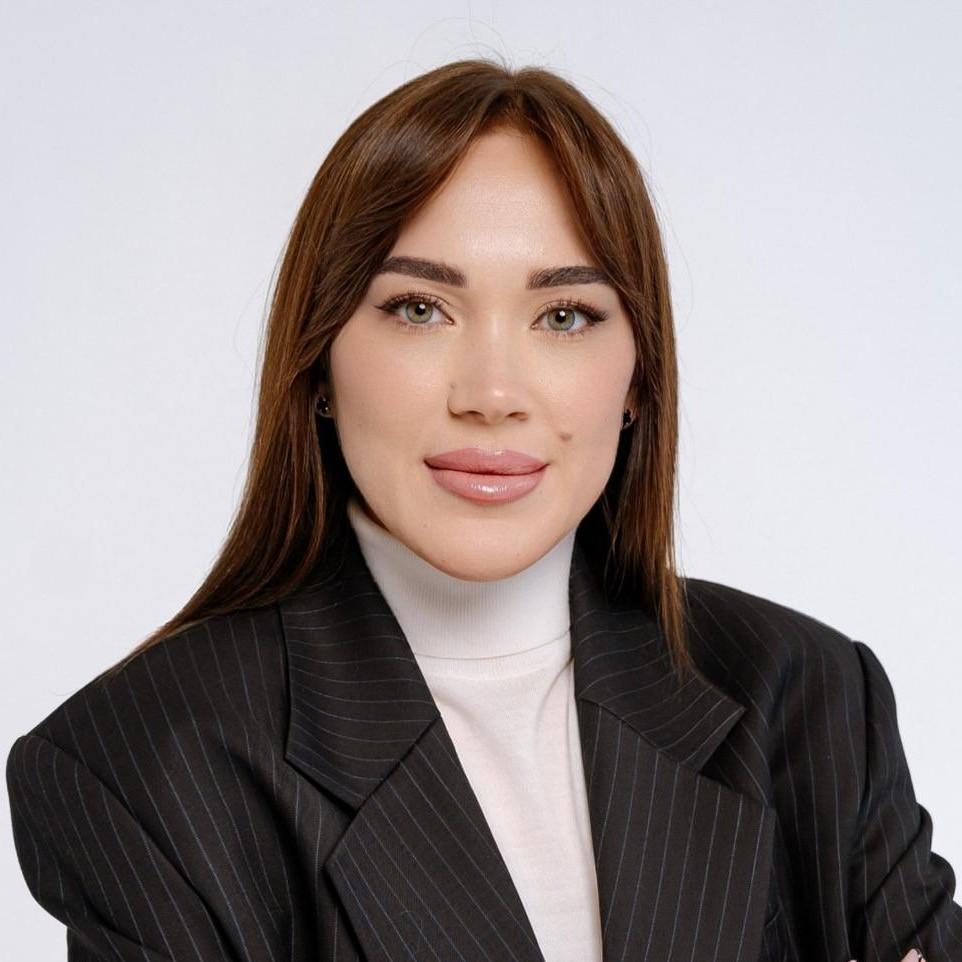 <p>Юлия Липинская</p>