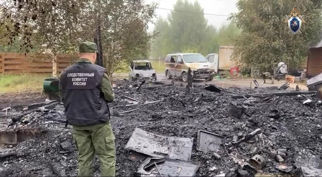 «Они были на втором этаже». Как под Екатеринбургом трое детей сгорели в пожаре на глазах у родителей | Источник: СК Свердловской области 