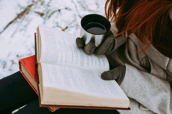 Тест: Какую книгу вам стоит прочитать этой зимой?