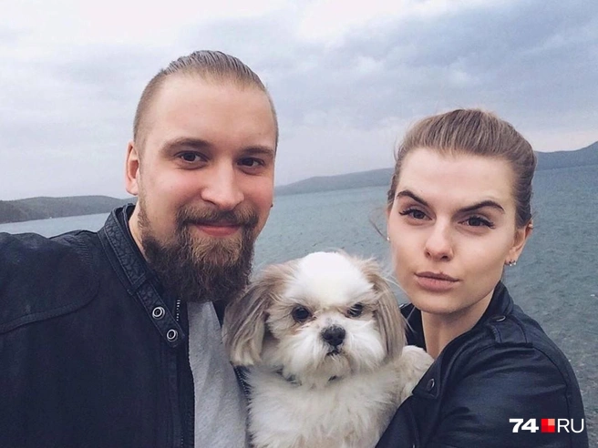 Екатерина вместе с супругом Артемом, которого подозревают в причастности к атаке дронов на регионы России | Источник: Vk.com