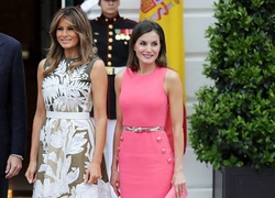 Королева Летиция пришла на встречу с Меланией Трамп в платье Мелании Трамп