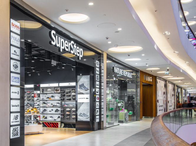 В Москве открылся флагманский бутик SuperStep