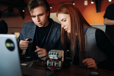 Политех, ИТМО и СПбГЭУ — лучшие в подготовке кадров для бизнеса