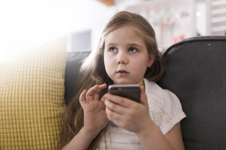 Можно ли родителям отказываться от покупок, сделанных детьми онлайн случайно: иногда да | parents.ru