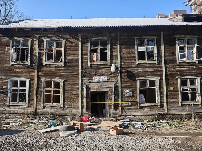 В Новосибирске продолжается расселение аварийных домов по программе КРТ | Источник: Александр Ощепков / NGS.RU