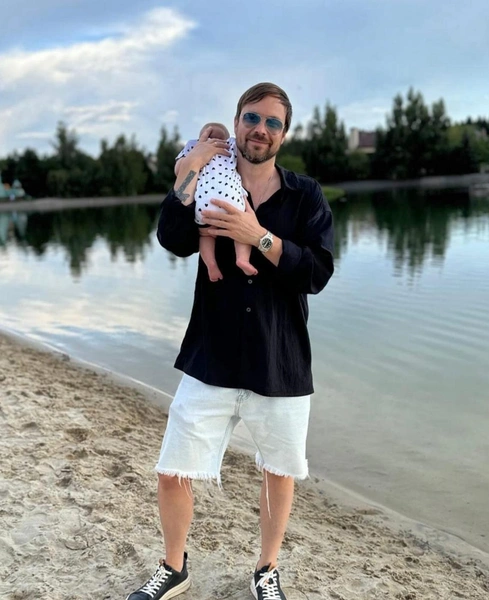 Чадов активно делится фото с детьми в соцсетях