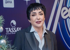 «Встанет на свои две и начнет работать»: Лолита о будущем отмененной Ивлеевой