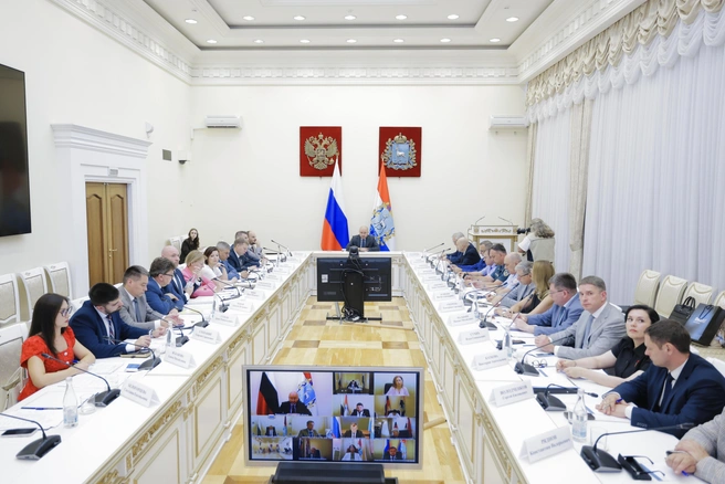 Вячеслав Федорищев подвел итоги работы с управляющими компаниями | Источник: Иван Макеев
