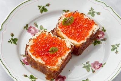 В Екатеринбурге открылся фестиваль икры «Вся жизнь — икра!»