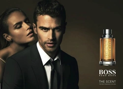 Тео Джеймс - новое лицо Hugo Boss The Scent