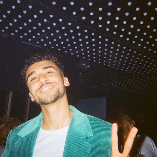 Источник: @dcl