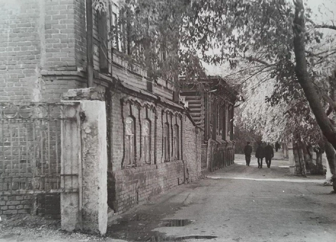 улица М. Горького в 1974 году | Источник: Комитет по делам архивов Курганской области / vk.com