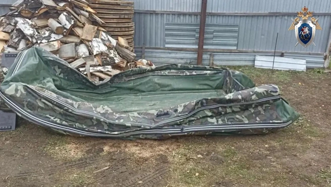 Два пассажира плыли на таком судне | Источник: Старший помощник руководителя Восточного МСУТ СК России Петрушина Екатерина