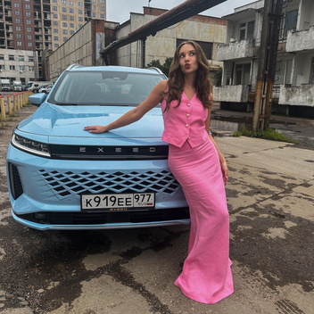 Миа Бойка купила автомобиль за 5 миллионов рублей