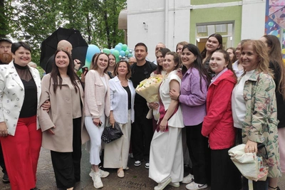 Сергей Лазарев посетил последний звонок в Нижнем Новгороде