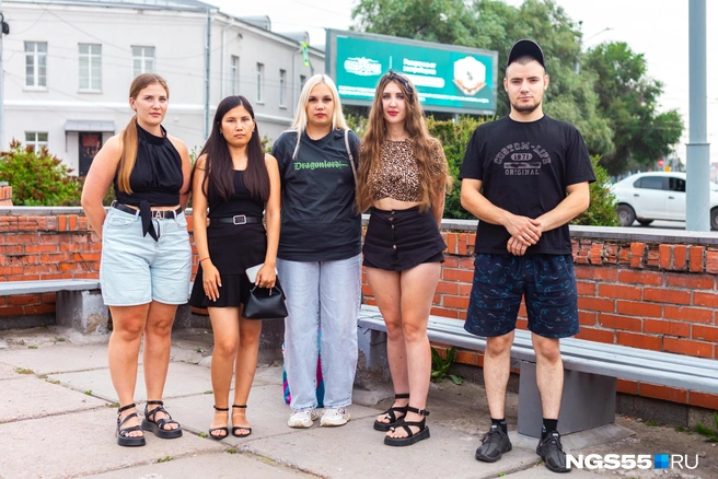 Обращались во все ведомства, но проблема не решается | Источник: Кирилл Башинский / NGS55.RU
