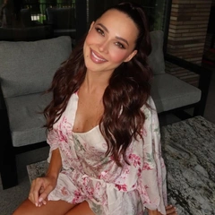 Беременную блогершу Лерчек экстренно госпитализировали — в этот раз не обошлось без операции