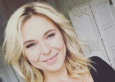 Пелагея сразила публику точеной фигурой после родов