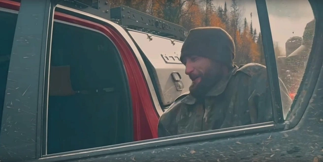 Федор сам вышел на дорогу, где встретил поисковиков | Источник: РМК Поиск / Vk.com