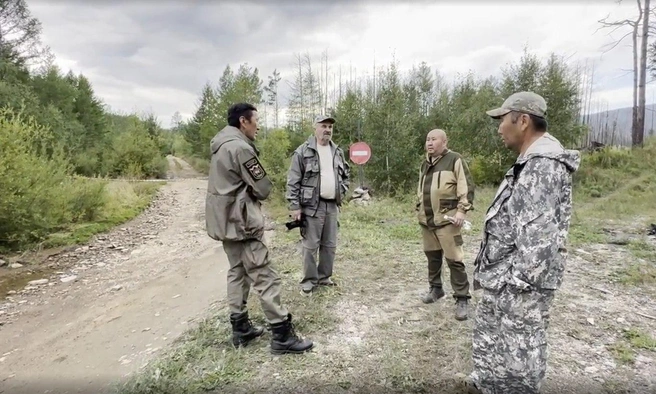 Из-за этого турмаршрут закрыт до восстановления дороги | Источник: Заповедное Прибайкалье / Telegram