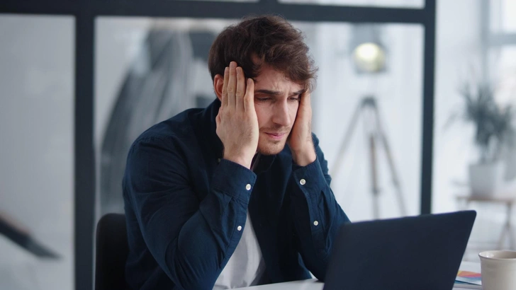 Потревожил коллегу в субботу — лишился работы: чему нас может научить печальный опыт россиянина в Нидерландах | Источник: Shutterstock/Fotodom.ru