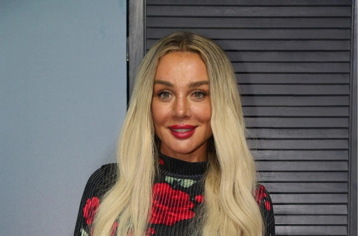 Анна Седокова | www.starhit.ru