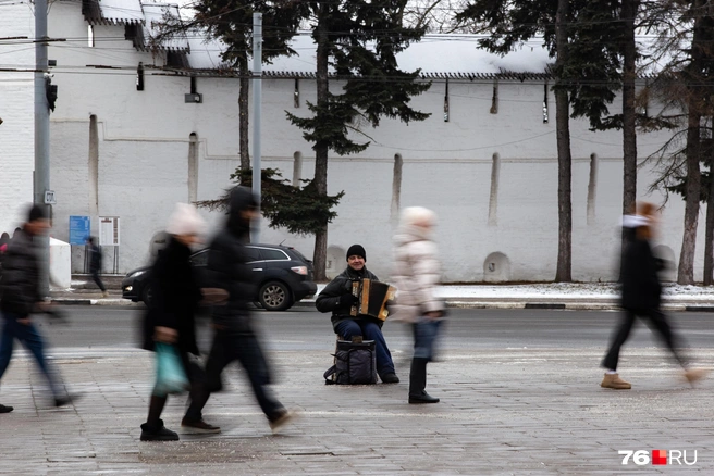 Несмотря на скорость города, есть детали, которые заставят замедлиться | Источник: Кирилл Поверинов / 76.RU