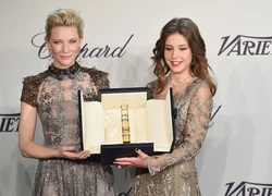 Адель Экзаркопулос получила награду Trophеe Chopard