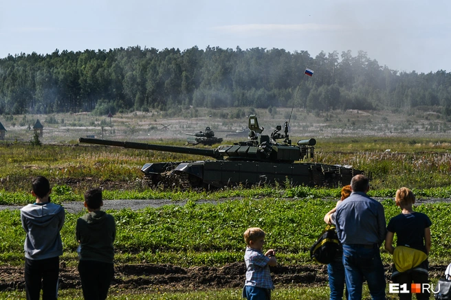 На Уралвагонзаводе производят танки и другие виды военной техники | Источник: Артём Устюжанин / E1.RU