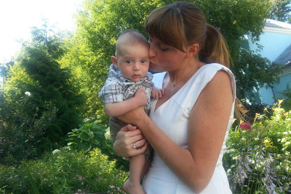 Екатерина Ифтоди надеется доказать, что воспитывает сына известного политика