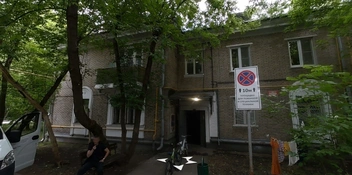 В Богородском еще сохранилось несколько двухэтажных жилых домов | Источник: Яндекс Карты