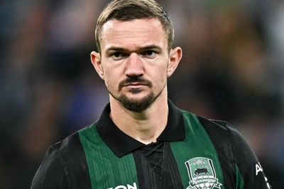 French midfielder Gaëtan Perrin transfers from Krasnodar to Lille