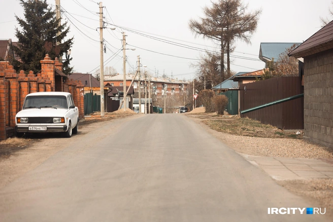 Возвращаемся в частный сектор на окраине городка авиастроителей | Источник: Даниил Конин / «ИрСити»
