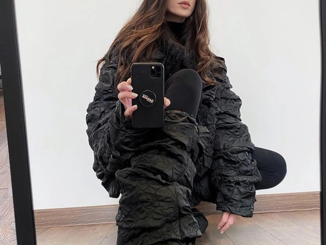 Анастасия Селиванова получила образование в Лондоне | Источник: anaselivanova / instagram.com (соцсеть запрещена на территории РФ)