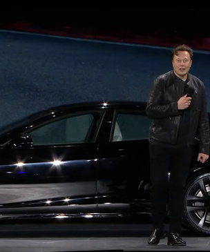 Илон Маск представил новую Tesla (видео прилагается)