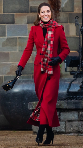 Герцогиня Кембриджская во время визита в замок Кардиффа, 8 декабря 2020