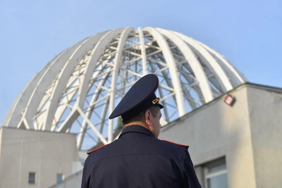 «Это просто издевательство». Свердловские полицейские остались без зарплаты