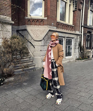 Всегда ли в моде классика фото