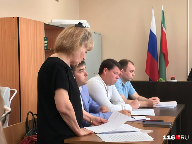 На фото — сторона защиты бывших сотрудников загса Татарстана | Источник: Ильгиз Шарифзянов / 116.RU
