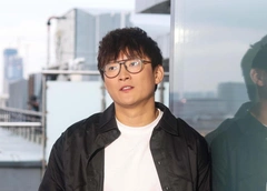 «У него уникальная мужская харизма. С Серовым есть что-то общее»: Крутой о победителе «Новой волны — 2025» Alex Lim