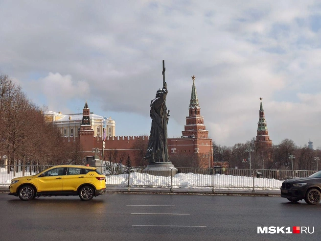 Подойти к памятнику не получится | Источник: Серафима Путиева / MSK1.RU