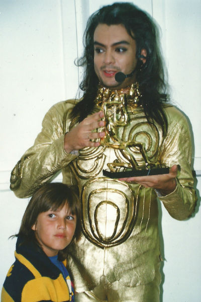 Маленький Михаил с Филиппом на вручении премии «Золотой Орфей». Август 1998 год