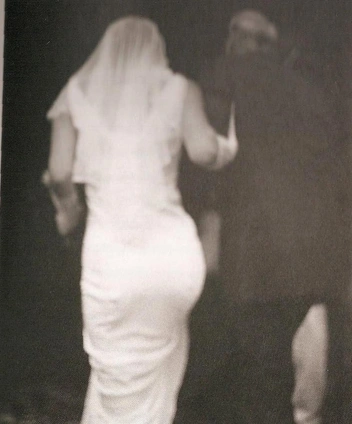 Платье, которое опередило время: феномен свадебного образа Кэролин Бессетт-Кеннеди