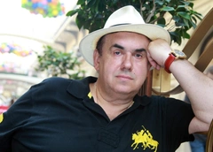 Стас Садальский: «Я на 35 кг похудел. Раньше свиньей был, на двух стульях усидеть не мог»