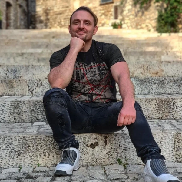 В соцсетях звезда не делится фотографиями своего сына