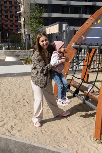 Все площадки огорожены и безопасны для маленьких жильцов | Источник: Евгений Шаров