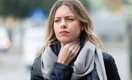 Оториноларинголог Новикова объяснила, чем лечить красное горло