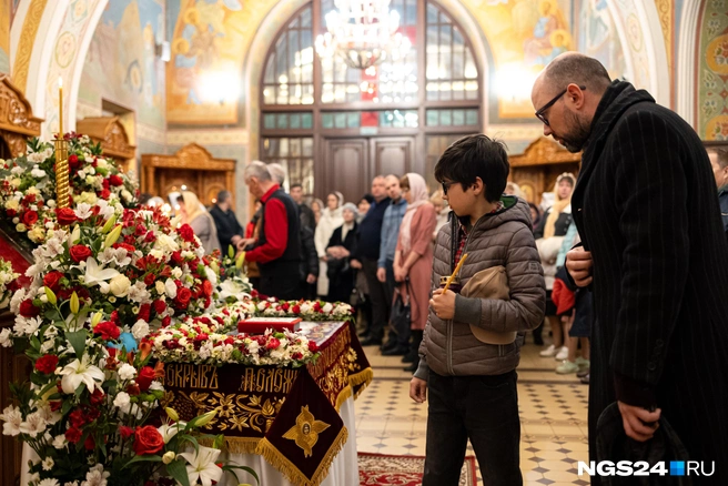 К празднованию Пасхи в храме приобщают и детей | Источник: Мария Ленц / NGS24.RU